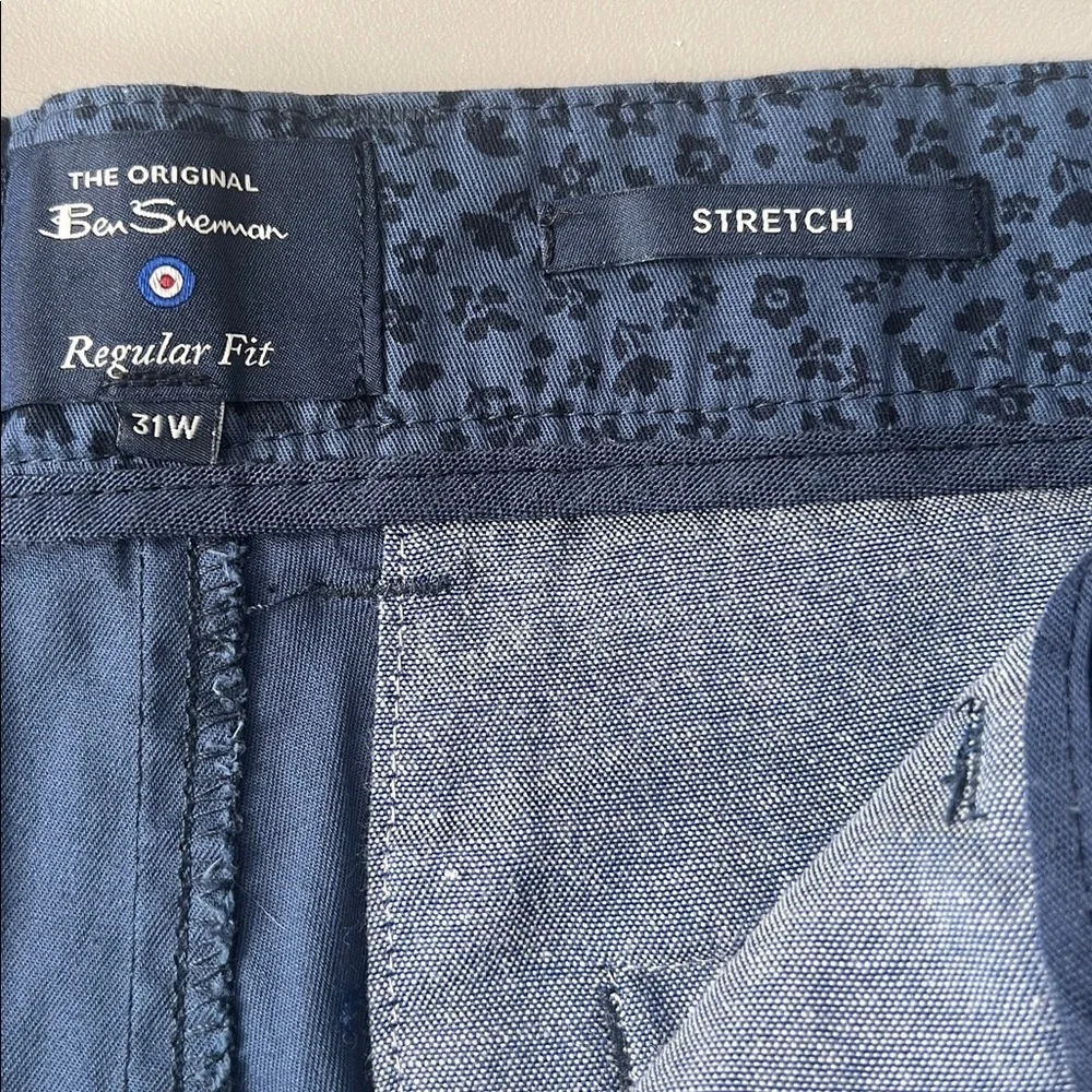 Ben Sherman Regular Fit Stretch Chino Shorts Blue Floral Size 31
